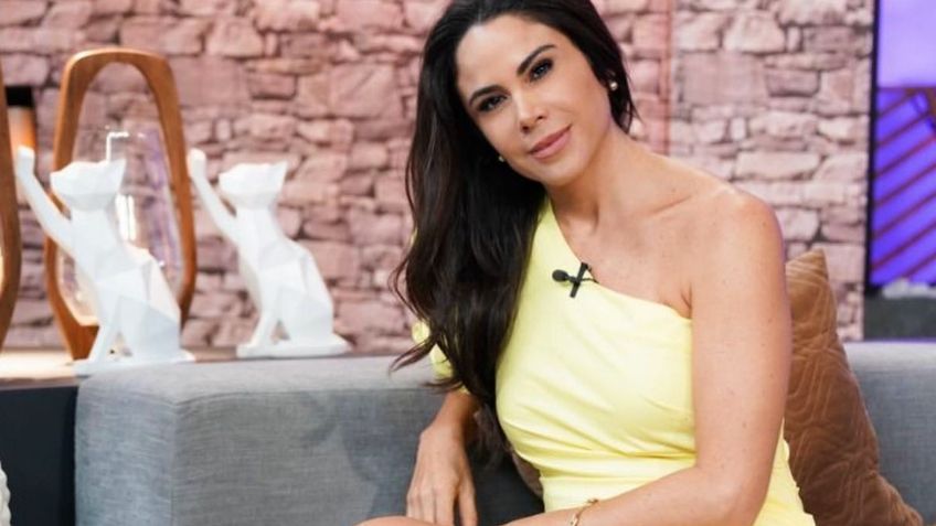 Desde Portugal, Paola Rojas da lecciones de moda en mini vestido y tenis