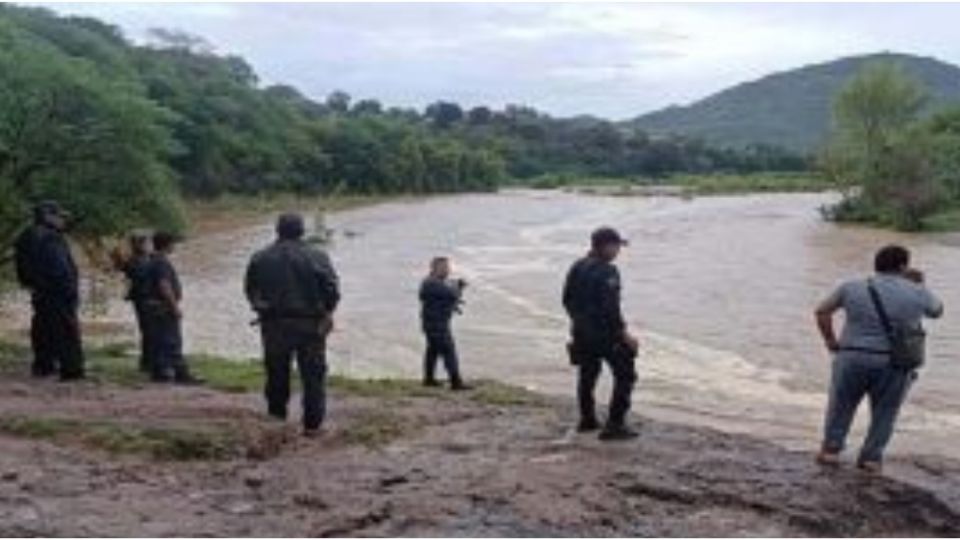 Al rescate se sumaron elementos del Ejército mexicano y Guardia Nacional