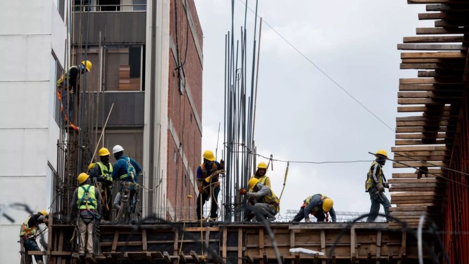 Se pretende que la jornada de trabajo se reduzca de 8 a 6 horas.

