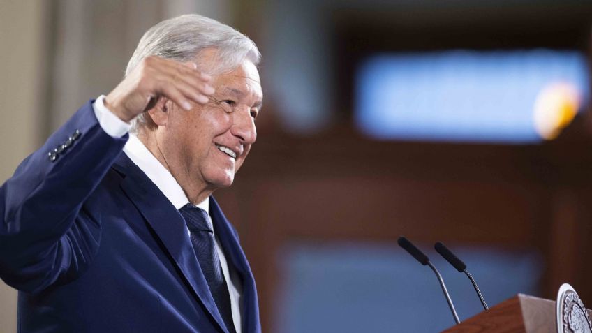 AMLO: Falta revisión para que funcionen mejor los consulados