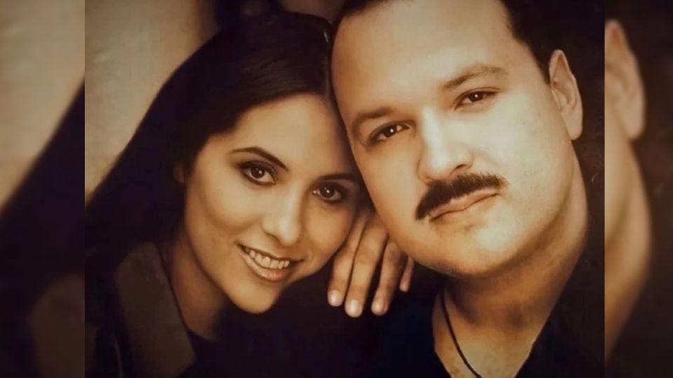 Pepe Aguilar y Aneliz cumplirán 25 años de casados. IG/pepeaguilar_oficial