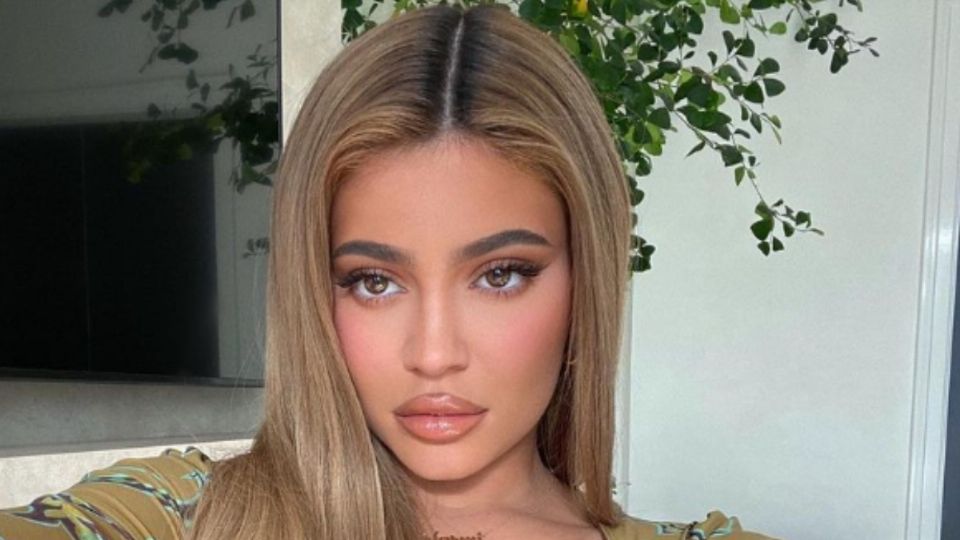 Teoría de que Kylie Jenner murió y fue reemplazada por otra mujer