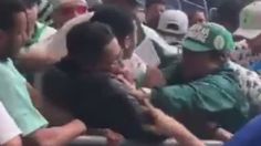 VIDEO | Hinchas del Palmeiras desnudan a un aficionado del Flamengo en plena tribuna