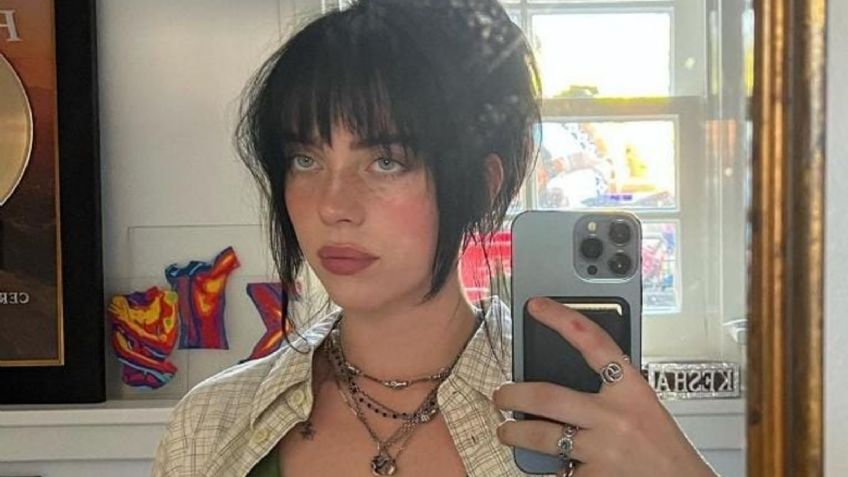 Billie Eilish renueva su estilo con el vestido lencero de tendencia