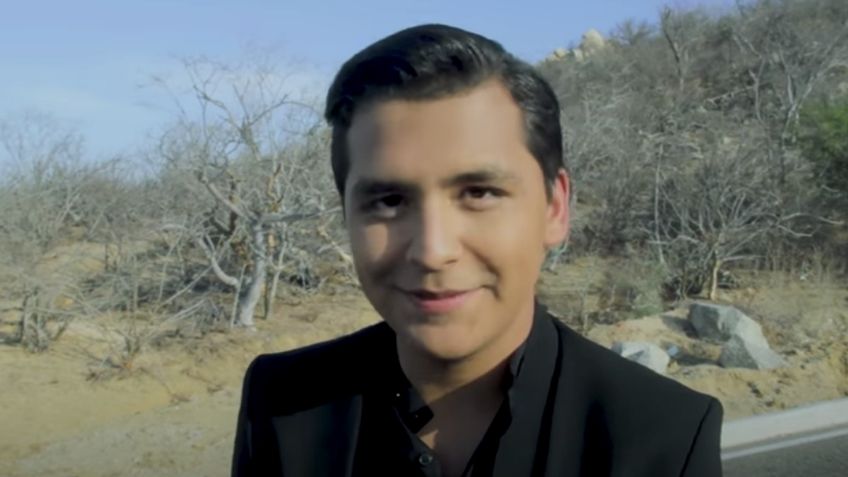 VIDEO | Christian Nodal: esta es la única canción que tocaba a los 11 años para pedir propina en la calle