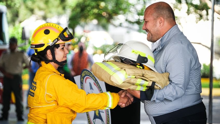 Día del Bombero: Gobierno de Jalisco aplaude la heroica labor y promete aumentar salarios