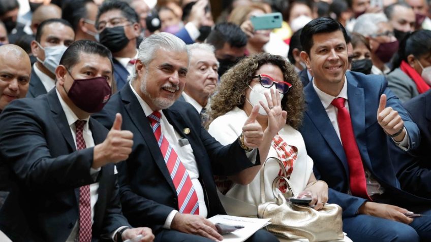 José Narro Céspedes presenta Cuarto Informe de labores legislativas junto a senadores de Morena