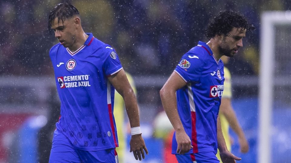 Cruz Azul se alza ante Mazatlán