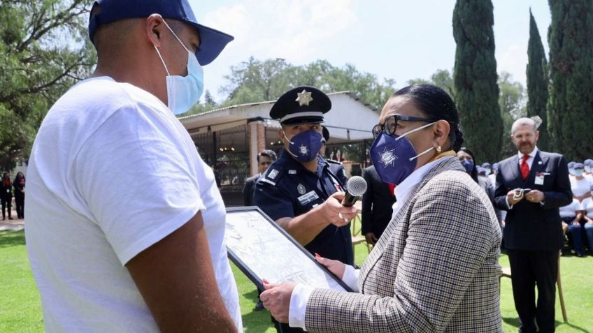 Rosa Icela Rodríguez encabeza acto de graduación de 111 elementos del SPF