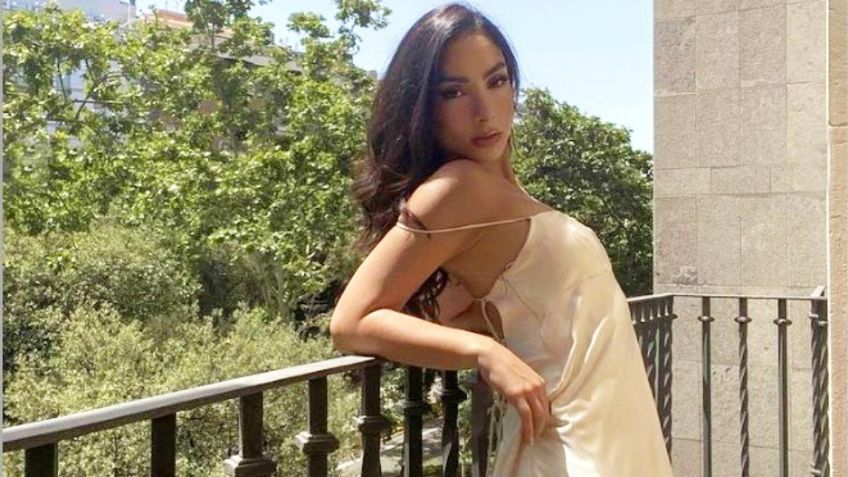 María Chacón impone estilo en arriesgado look blanco de top y mini short