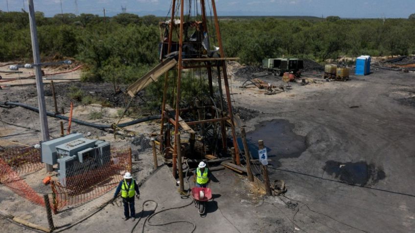 "Mi hermano no tiene precio, entréguenos el cuerpo", pide familiar de minero atrapado en Coahuila