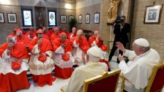 Papa Francisco invistió ayer a 20 cardenales para que la Iglesia le busque sucesor