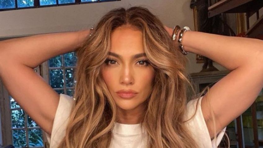 JLo enamora a Ben Affleck en delicada falda de transparencias, así se coronó como la más sexi