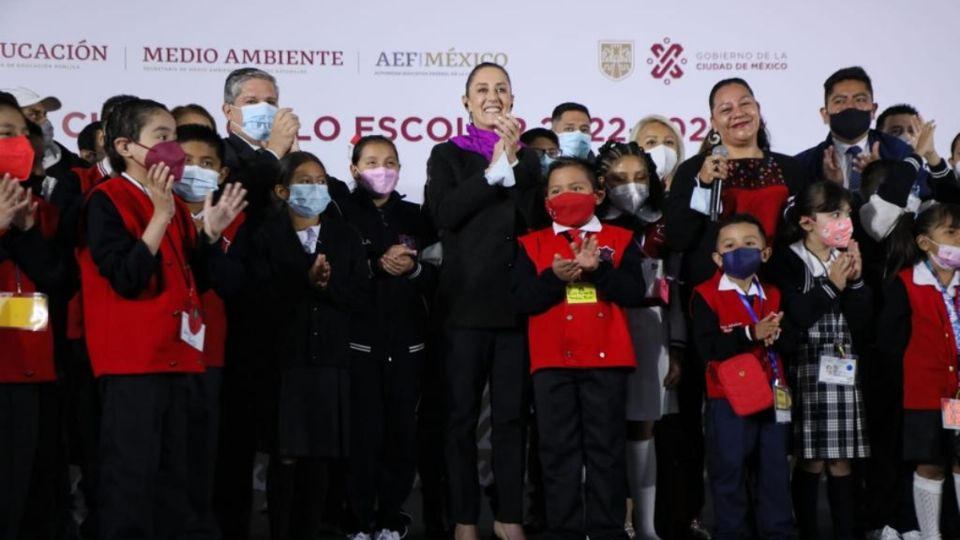 Claudia Sheinbaum refirió que se ha hecho un esfuerzo muy importante para apoyar a los menores