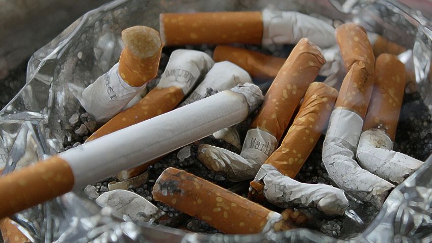 Mexicanos, a favor de aumentar el impuesto a cigarros para proteger la salud, revela encuesta