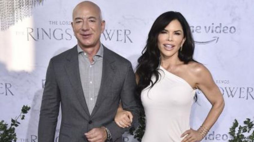 Lauren Sanchez, novia de Jeff Bezzos se lleva las miradas con glamuroso vestido rojo en evento de Amazon | FOTO