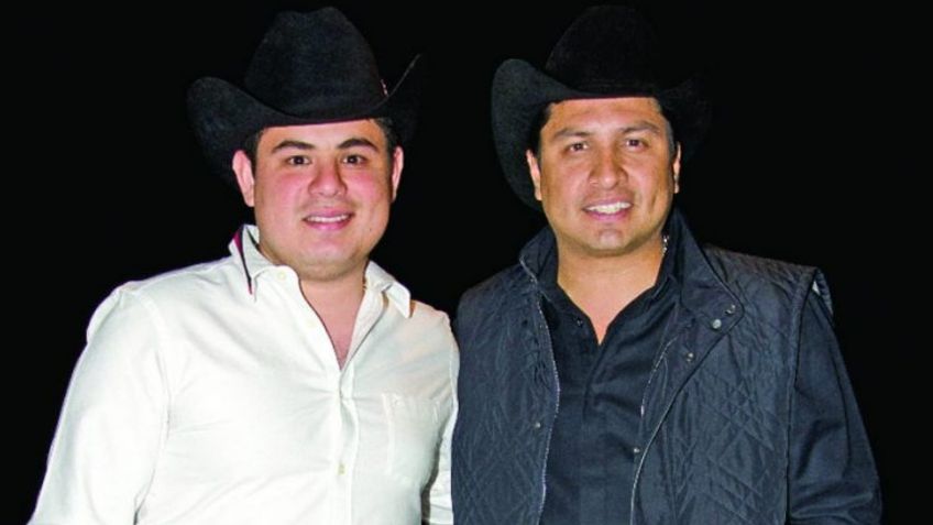 Julión Álvarez y Alfredo Olivas son los mejores amigos del regional mexicano y estos VIDEOS los comprueban