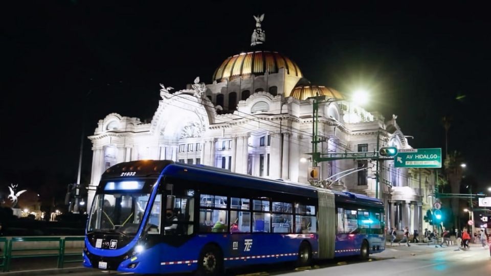 El nochebús es una excelente opción para quienes salen de noche.