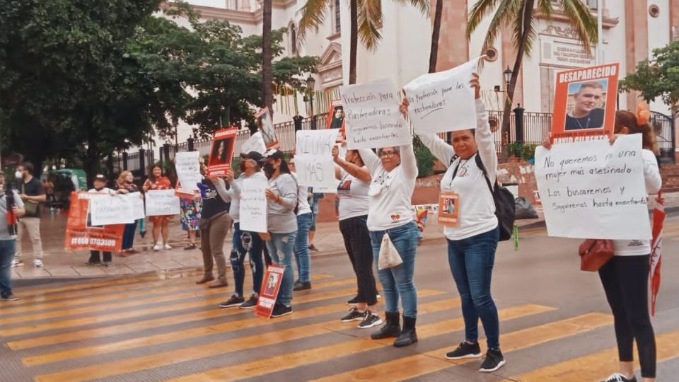 Su activismo habría sido la causa que incomodó a miembros del crimen organizado, a decir de su hijo.