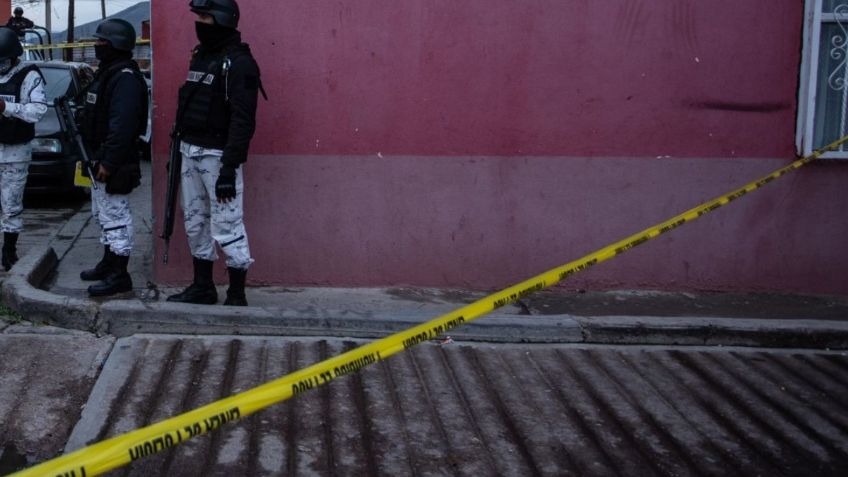 Presunto ladrón muere tras ser linchado por un centenar de habitantes en Oaxaca; habría intentado robar una casa