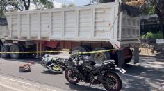 Motociclista pierde el equilibrio y muere al ser aplastado por camión de carga