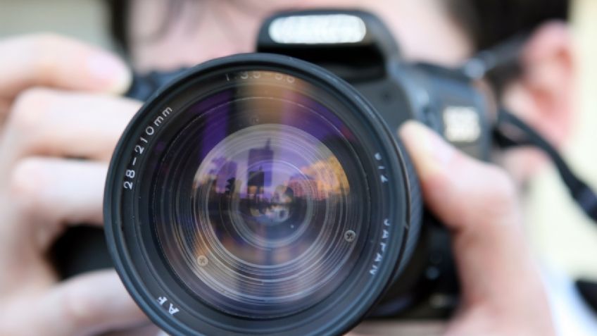 ¡Hay Chamba! Ofrecen TRABAJO para fotógrafo con sueldo de 15 mil pesos; requisitos