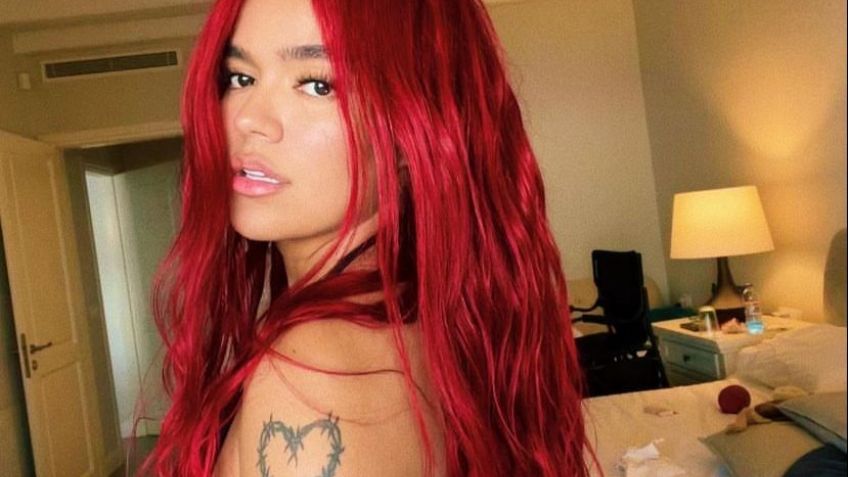 Karol G presume su cabello rojo intenso ideal para un nuevo look