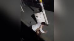 VIDEO | Chofer se agarra a golpes con un pasajero en plena parada del camión