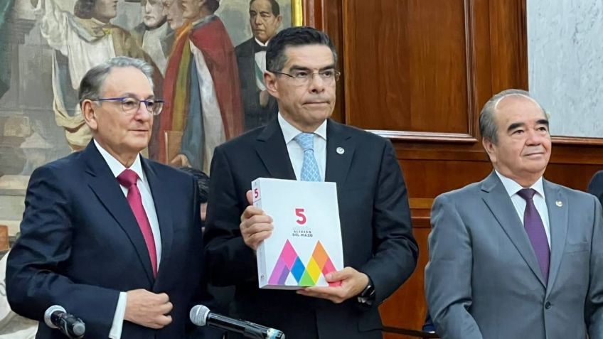 La Legislatura del Edomex recibe el Quinto Informe de Gobierno por escrito