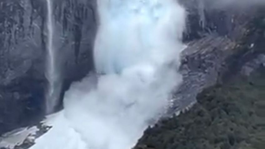 VIDEO | El impresionante y lamentable desprendimiento de un glaciar colgante en Chile