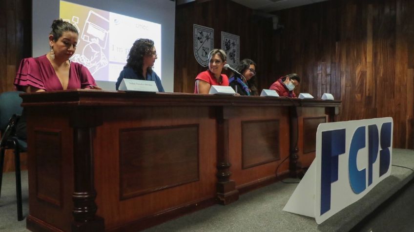 CIMAC expone ante estudiantes de la UAQ casos de violencia contra mujeres periodistas