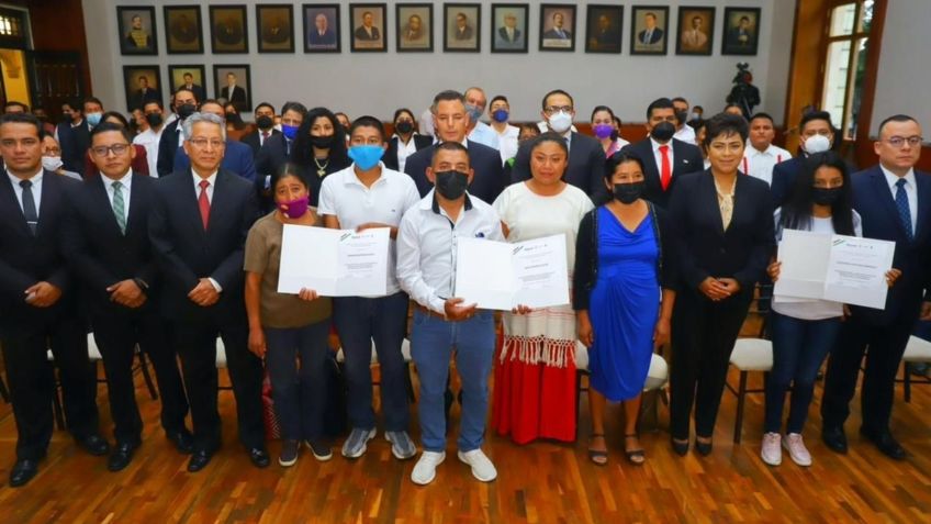 Oaxaca: Alejandro Murat encabeza ceremonia de liberación de 50 personas