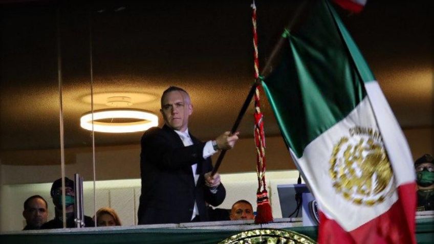 Adrián Rubalcava encabezó ceremonia cívica conmemorativa por el 212 aniversario del Grito de Independencia de México