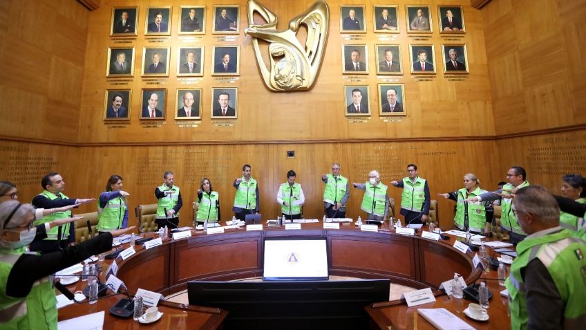 Rinden protesta integrantes de la nueva Unidad Institucional de Protección Civil del IMSS