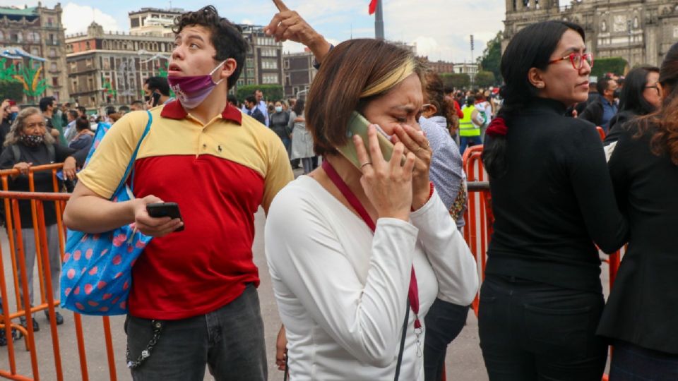 Las autoridades pidieron calma a los usuarios y los replegaron