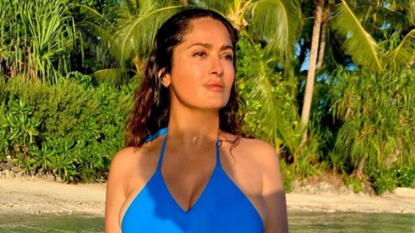 Salma Hayek cumple 56 años y estas FOTOS en bikini demuestran que es la más hermosa