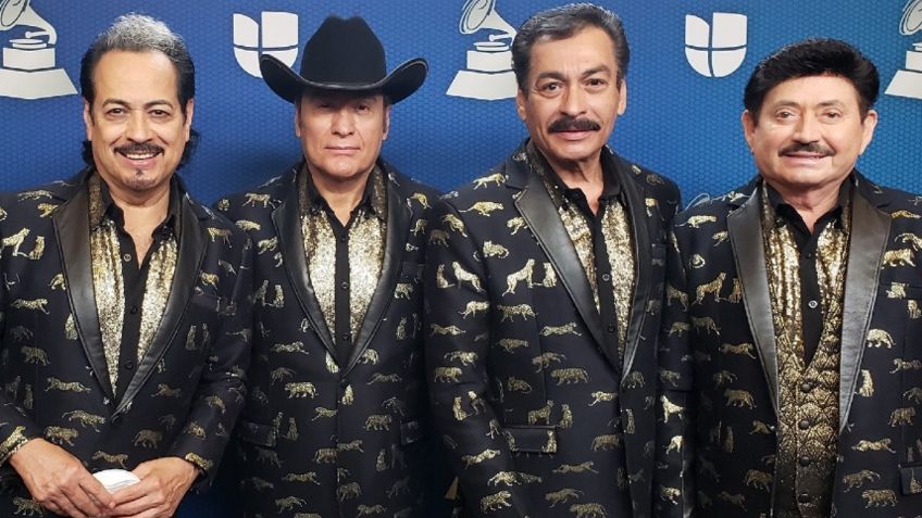 Los Tigres del Norte le dan el mejor regalo a una fanática en sus XV años y así fue el emotivo momento