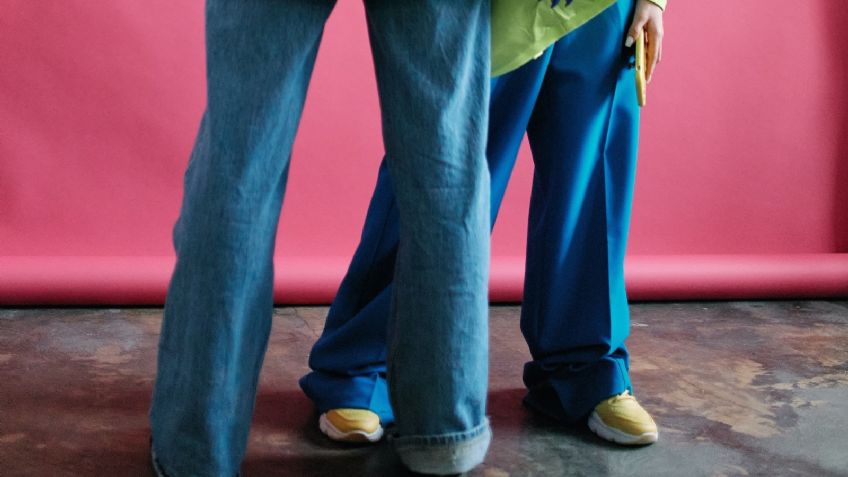 Pantalones anchos, la tendencia de otoño que se apodera de la moda masculina