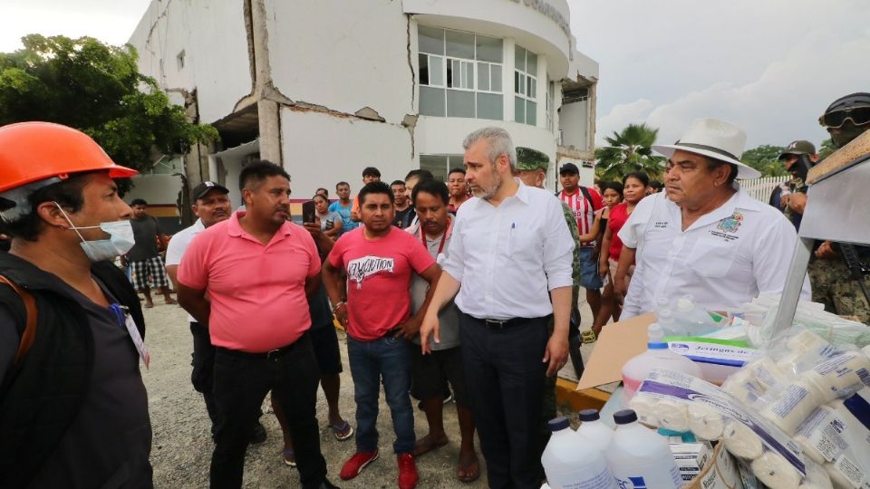 Torres Piña indicó que no se tuvieron que evacuar espacios escolares.