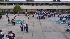 Oaxaca: Alumno alerta a autoridades tras llevar un arma de juguete a un instituto