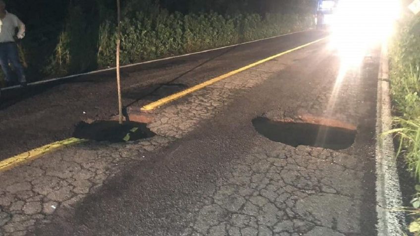 Jalisco: el sismo ocasionó socavones y cierre de carreteras, no hay suspensión de actividades