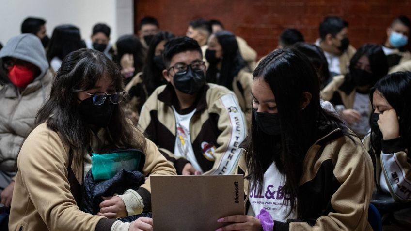 Regresan a clases 34 millones de estudiantes en el país