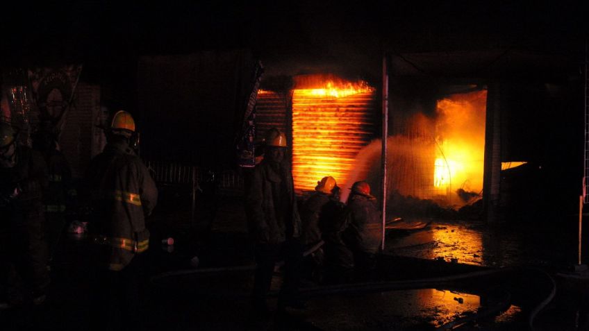 La Coparmex de Acapulco no descarta que el incendio que arrasó con 14 comercios fuera iniciado por el crimen organizado