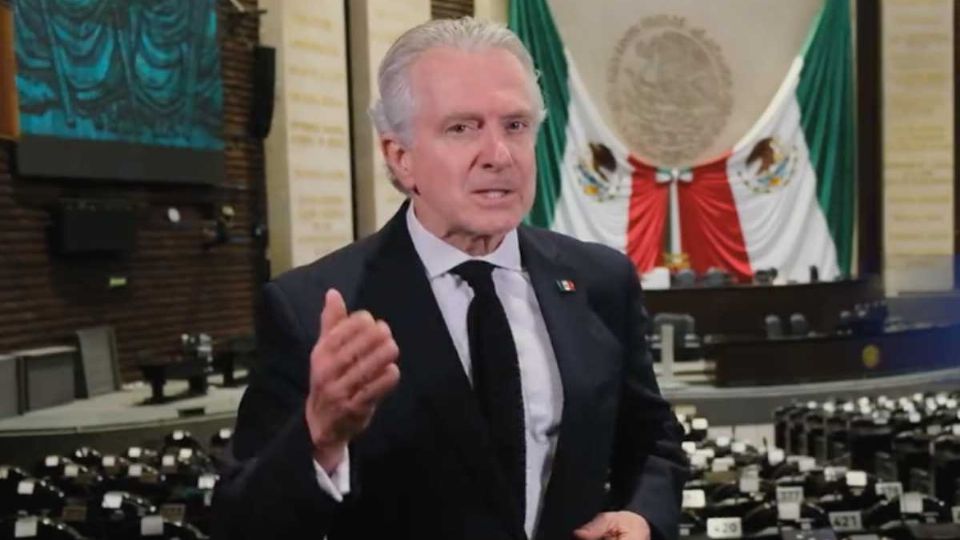 El panista pidió al mandatario visitar juntos la titular de la SCJN