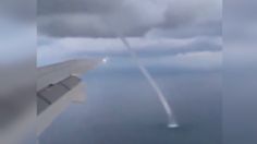 VIDEO | Pasajeros de avión captan una impresionante tromba marina en pleno vuelo