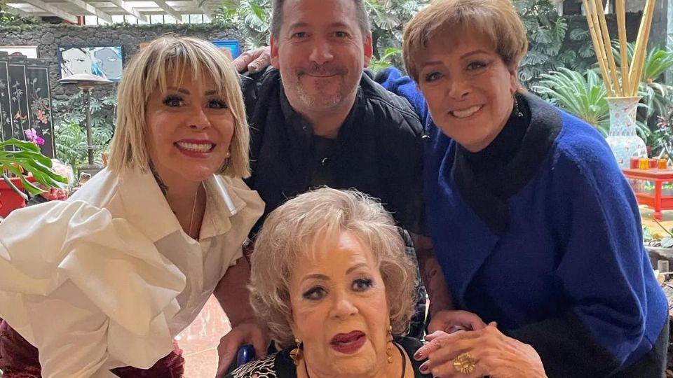 De acuerdo con Sylvia Pasquel, Luis Enrique Guzmán solo ha estado aprovechando de su madre