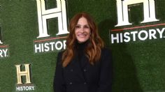 Así es como Julia Roberts usa blazers como vestidos y causa furor en alfombras rojas