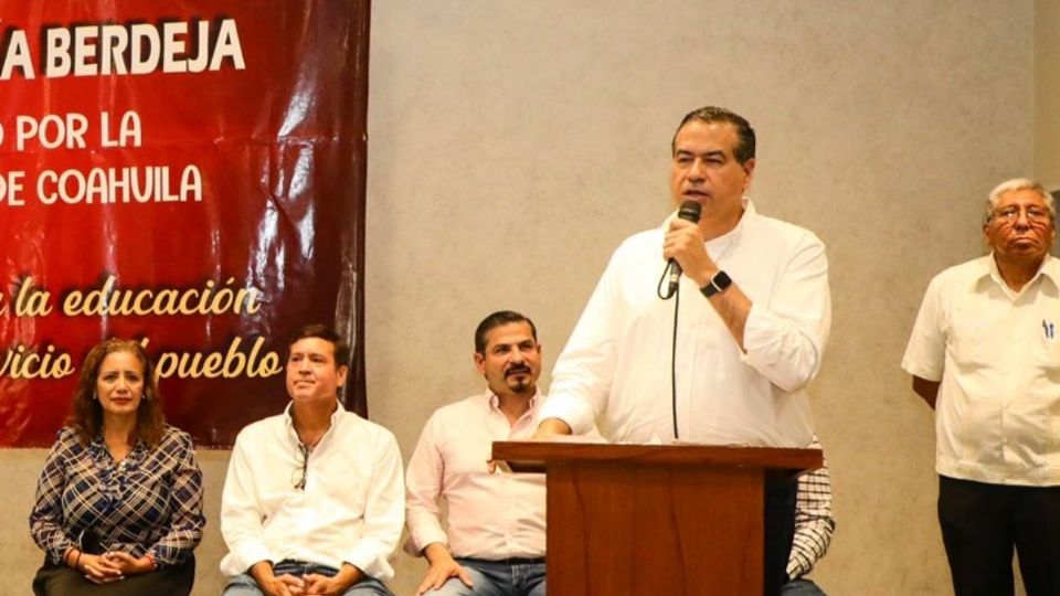 Ricardo Mejía agradeció el apoyo de los maestros