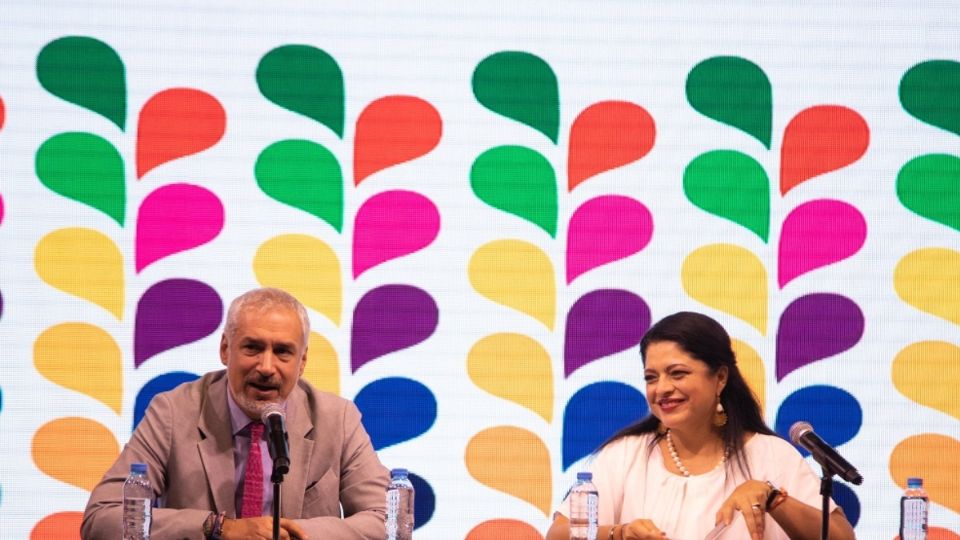 Ernesto Ottone, subdirector General de Cultura de la Unesco y Alejandro Frausto, titular de Cultura del Gobierno mexicano en el Mondiacult 2022.