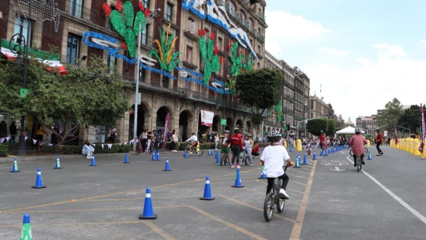 Zócalo de la CDMX retoma programa impulsor del uso de bicicletas